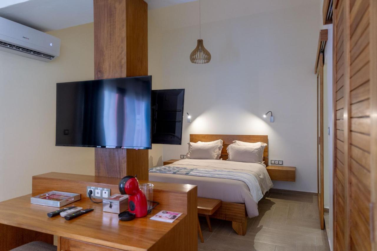 Hotel La Madrague Dakar Extérieur photo