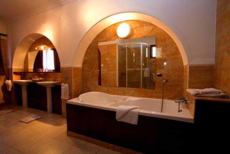 Hotel La Madrague Dakar Extérieur photo